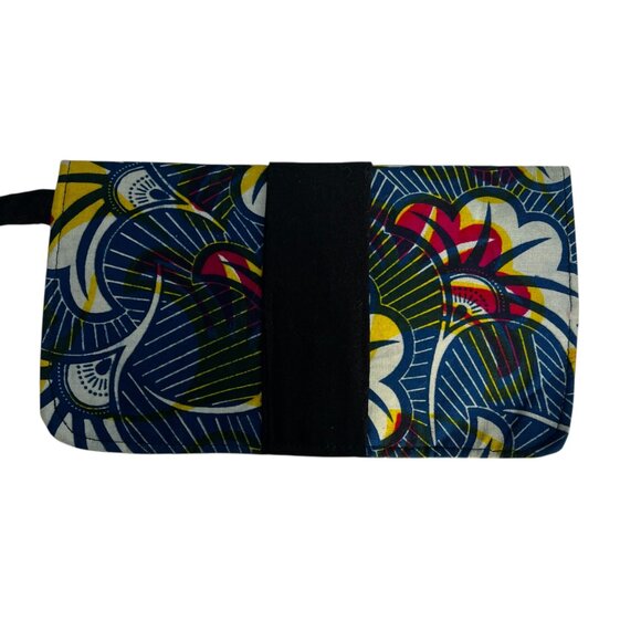 Blue BeautyBag/Wristlet that looks Handmade - Picture 2 of 7